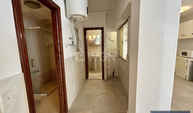 Wiederverkauf - Wohnung - Torrevieja - Centro