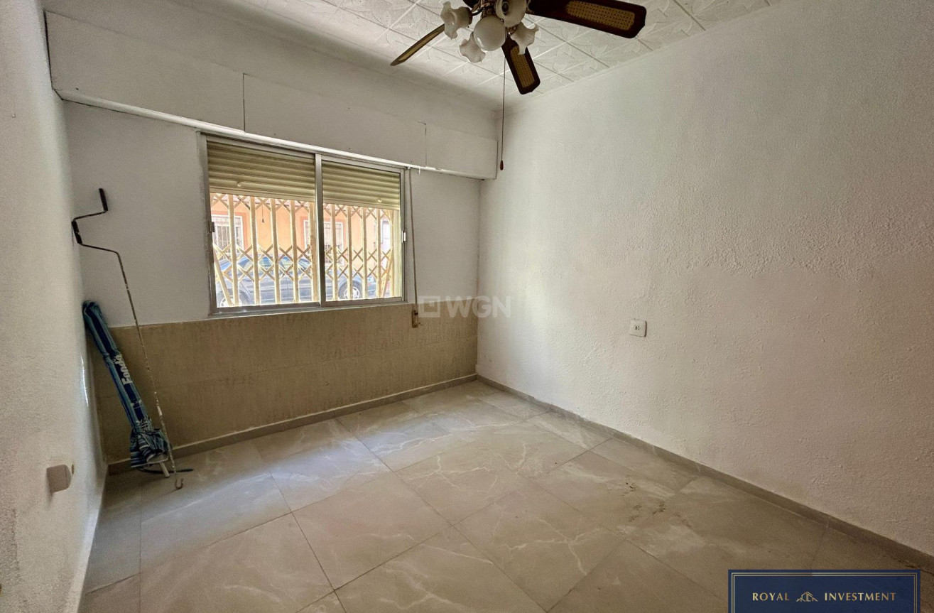 Wiederverkauf - Wohnung - Torrevieja - Centro