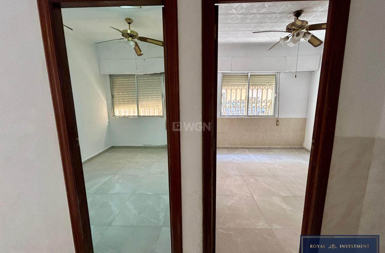 Wiederverkauf - Wohnung - Torrevieja - Centro