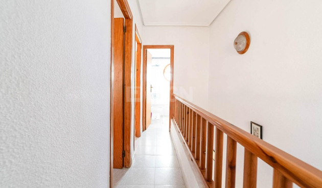 Wiederverkauf - Stadthaus - Torrevieja - Playa del Cura