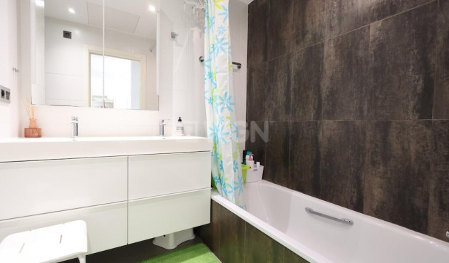 Wiederverkauf - Bungalow - Orihuela Costa - Costa Blanca