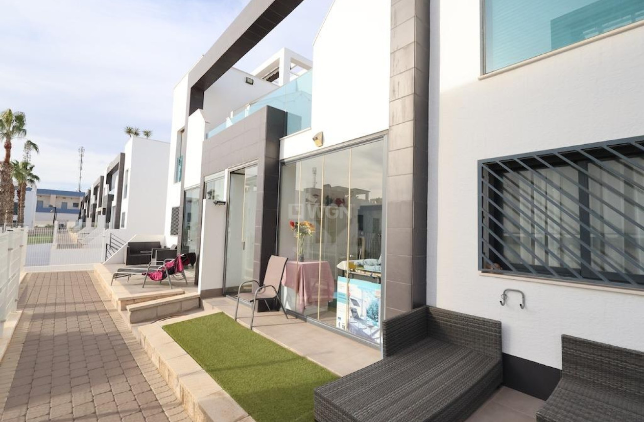 Wiederverkauf - Bungalow - Orihuela Costa - Costa Blanca