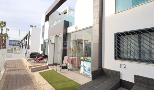 Wiederverkauf - Bungalow - Orihuela Costa - Costa Blanca