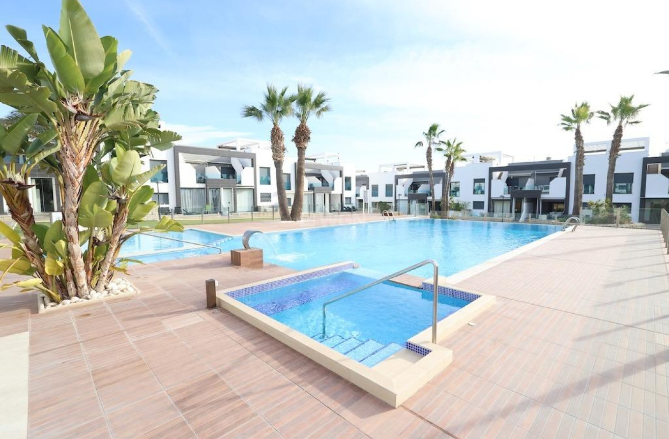 Wiederverkauf - Bungalow - Orihuela Costa - Costa Blanca