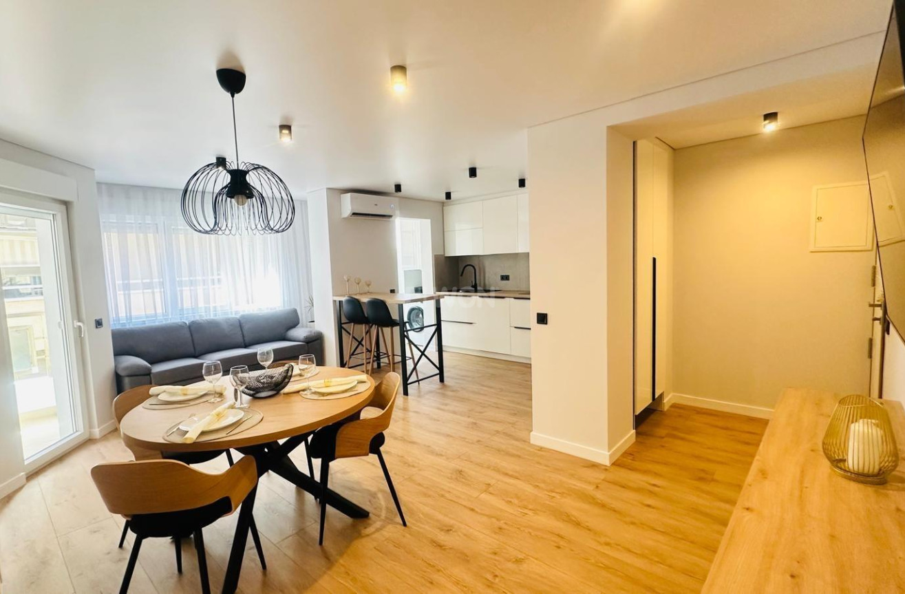 Wiederverkauf - Wohnung - Torrevieja - Playa del Cura