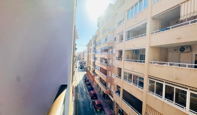 Wiederverkauf - Wohnung - Torrevieja - Playa del Cura
