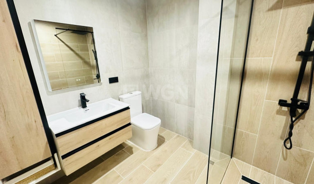 Wiederverkauf - Wohnung - Torrevieja - Playa del Cura