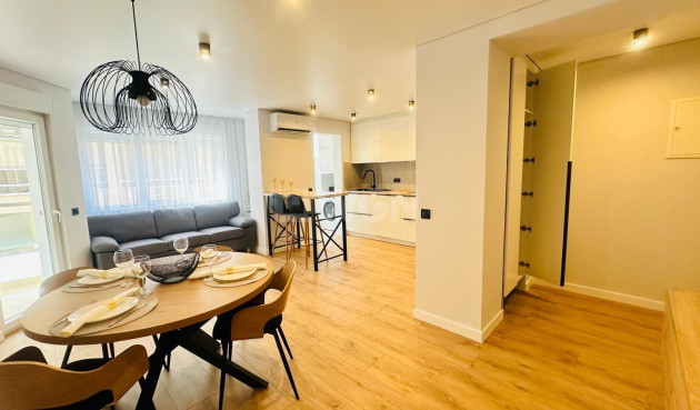 Wiederverkauf - Wohnung - Torrevieja - Playa del Cura