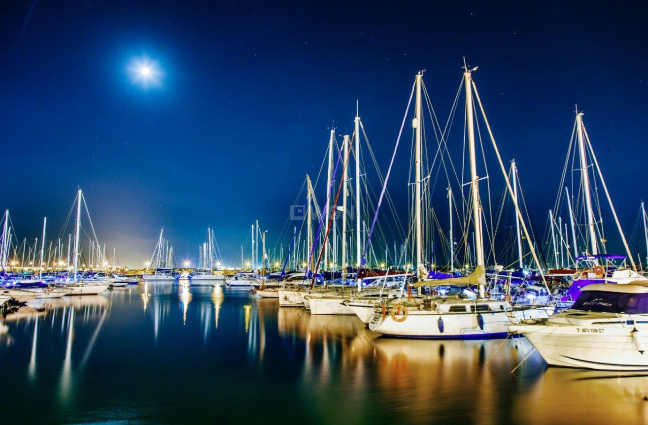 Wiederverkauf - Wohnung - Torrevieja - Playa del Cura