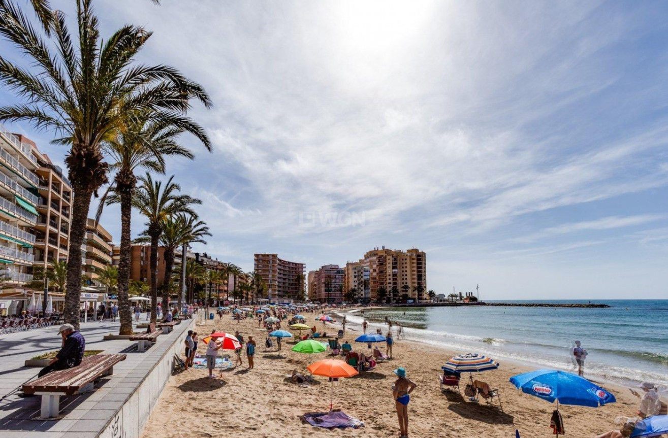 Wiederverkauf - Wohnung - Torrevieja - Playa del Cura