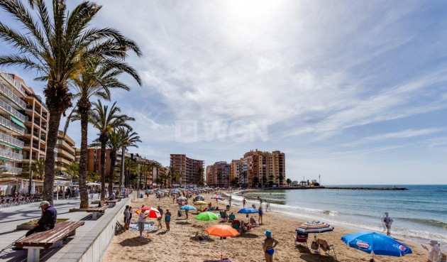 Wiederverkauf - Wohnung - Torrevieja - Playa del Cura