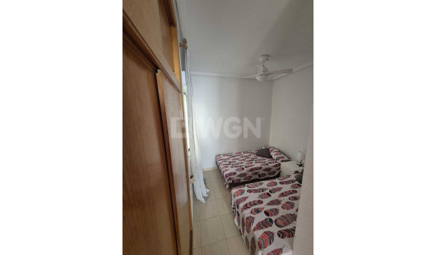 Reventa - Apartamento / piso - Playa Flamenca - Costa Blanca