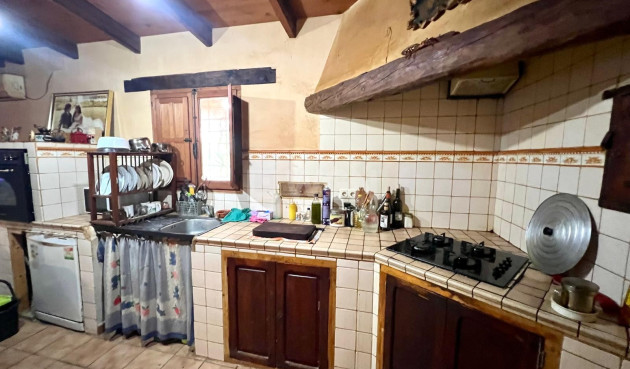 Resale - Villa - Pinoso - Inland