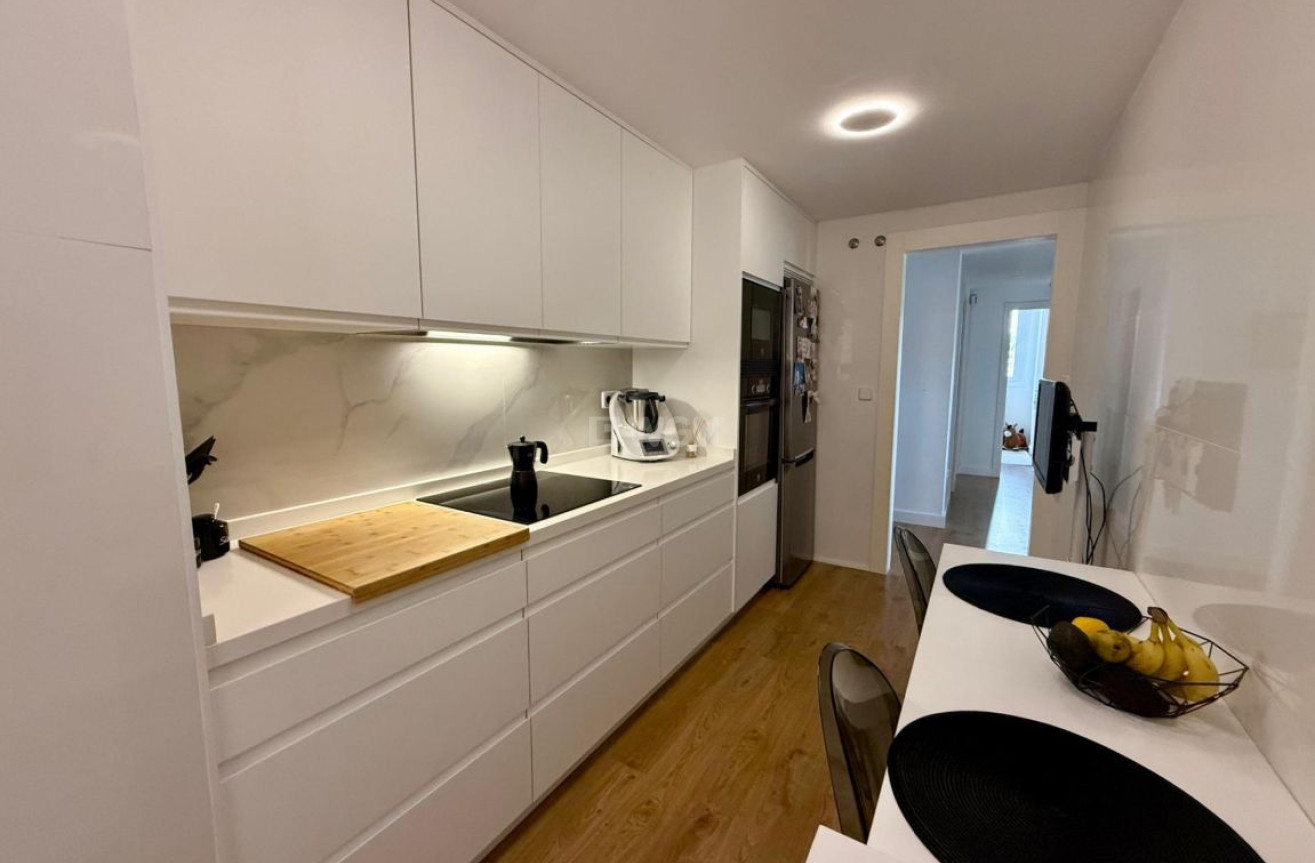 Reventa - Apartamento / piso - Villajoyosa - Costa Blanca