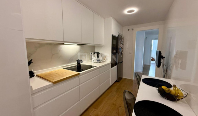 Reventa - Apartamento / piso - Villajoyosa - Costa Blanca