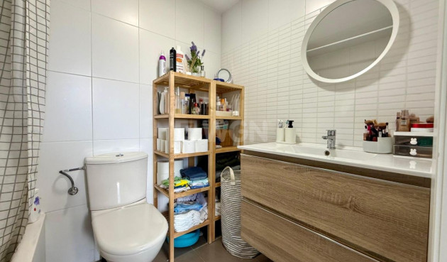 Reventa - Apartamento / piso - Villajoyosa - Costa Blanca