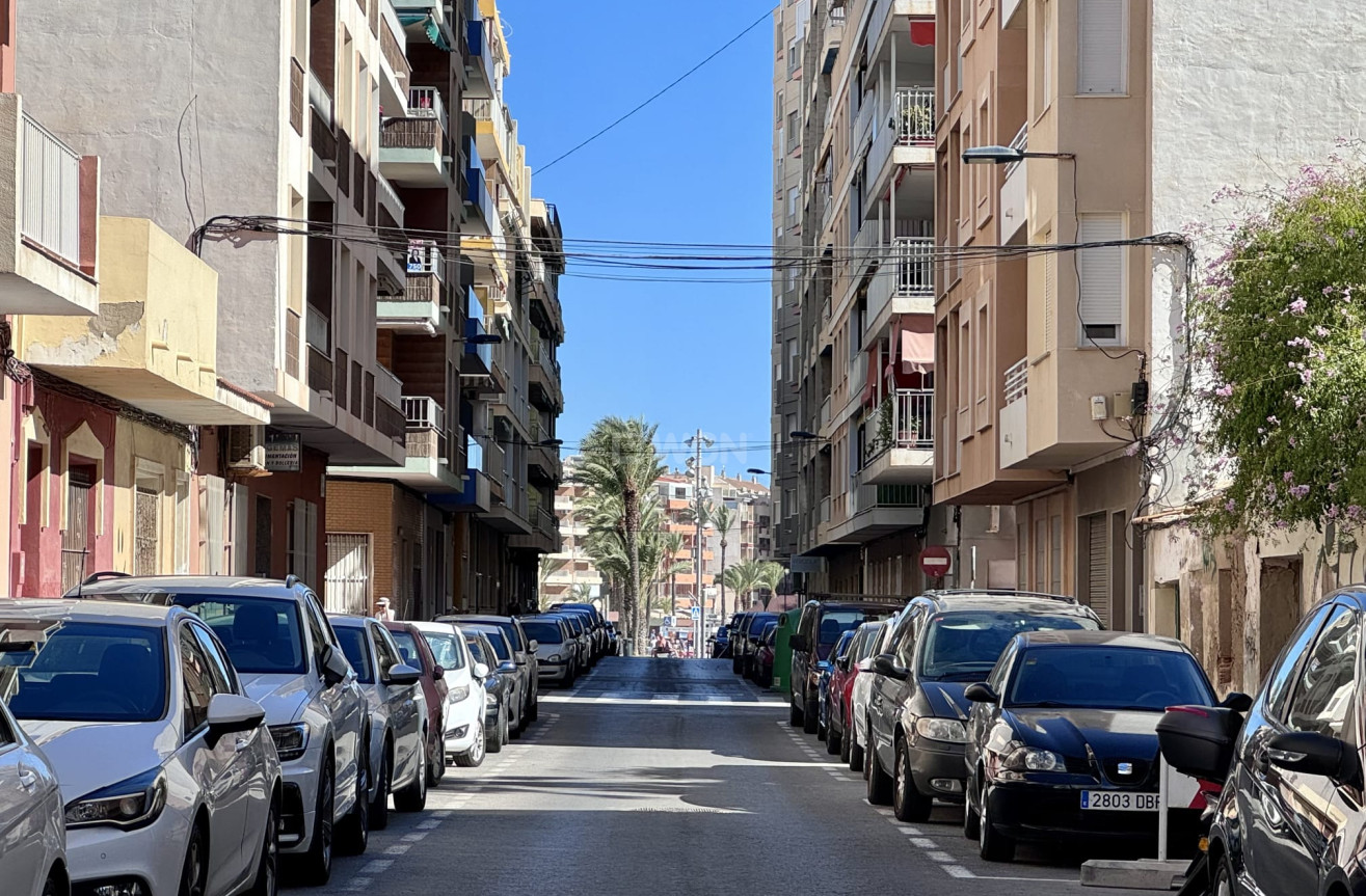 Wiederverkauf - Kommerziell - Torrevieja - Costa Blanca