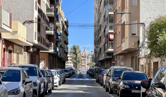 Wiederverkauf - Kommerziell - Torrevieja - Costa Blanca