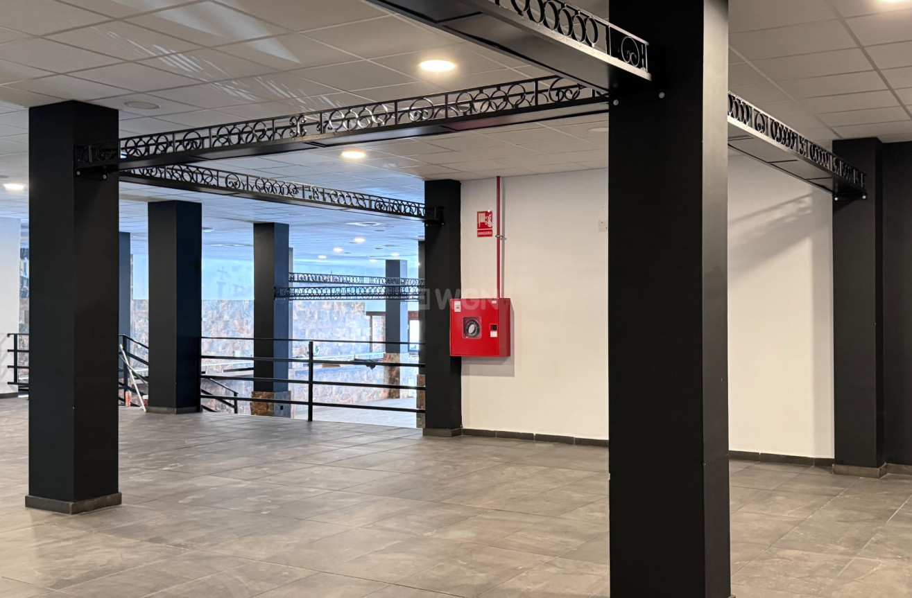 Wiederverkauf - Kommerziell - Torrevieja - Costa Blanca