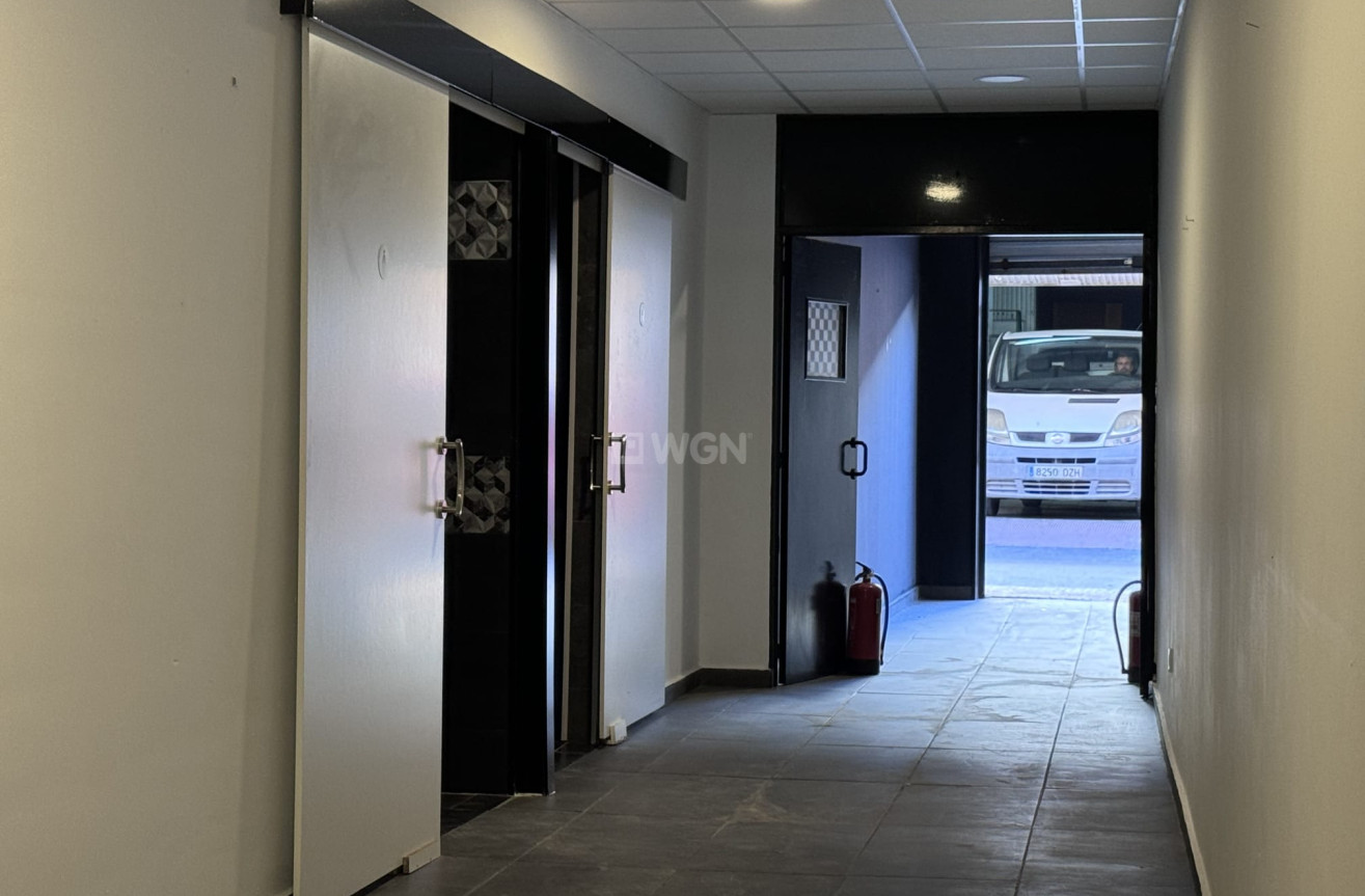 Wiederverkauf - Kommerziell - Torrevieja - Costa Blanca