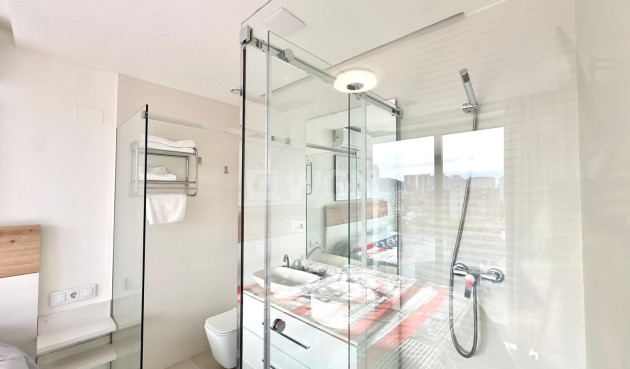 Reventa - Apartamento / piso - Finestrat