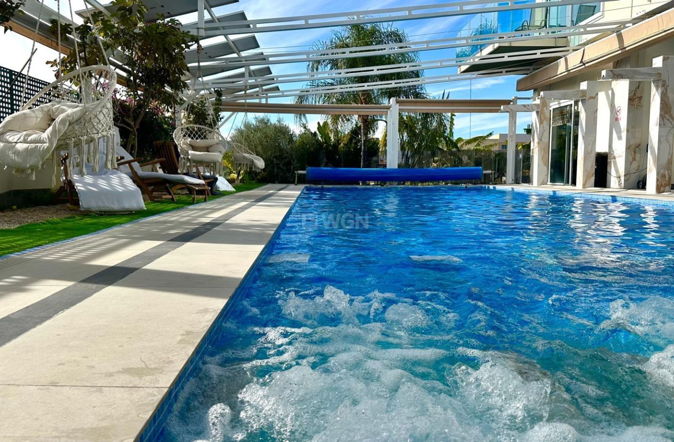 Reventa - Apartamento / piso - Finestrat