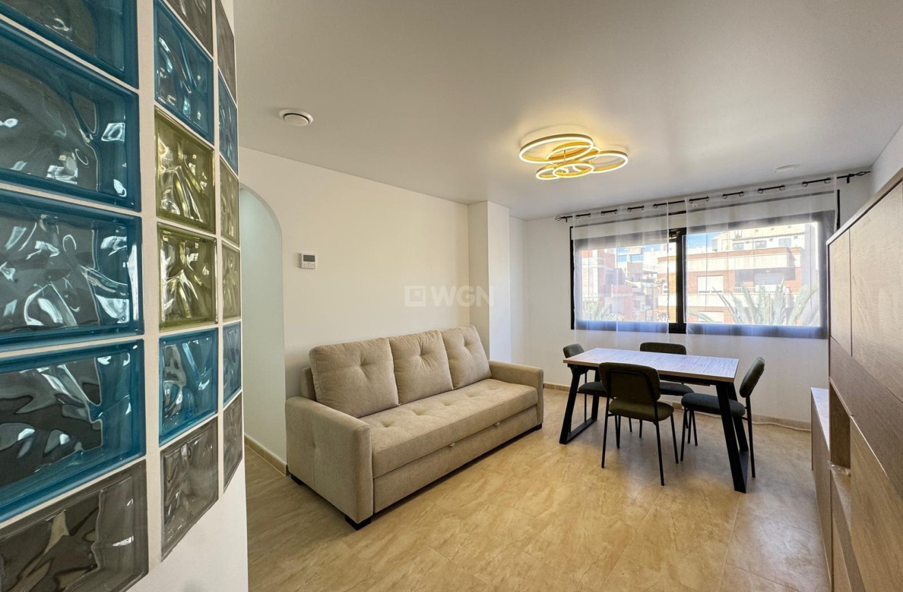 Resale - Apartment / flat - Torrevieja