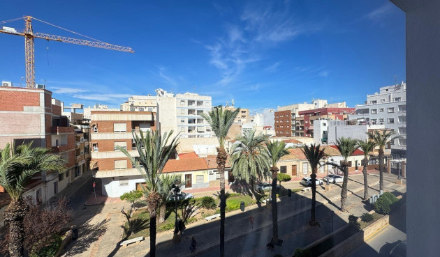 Resale - Apartment / flat - Torrevieja