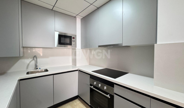 Resale - Apartment / flat - Torrevieja