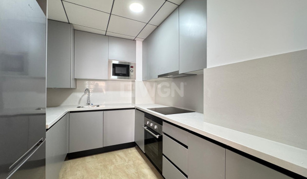 Resale - Apartment / flat - Torrevieja