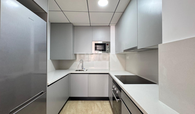 Resale - Apartment / flat - Torrevieja