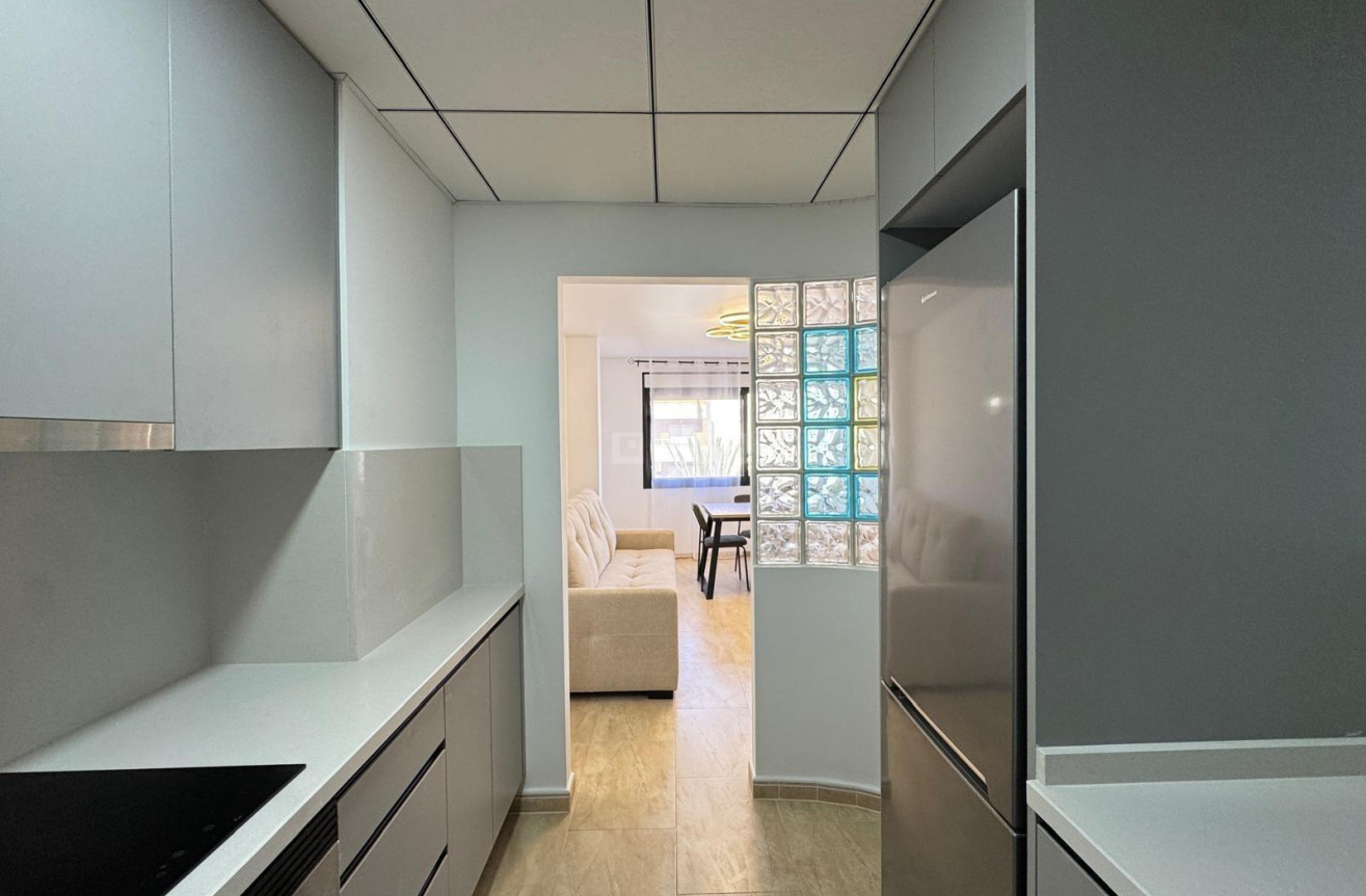 Resale - Apartment / flat - Torrevieja