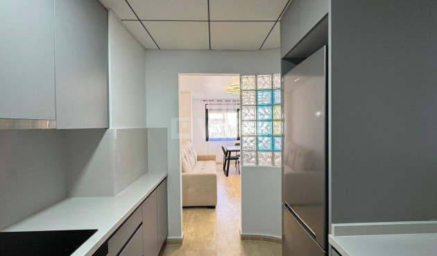 Resale - Apartment / flat - Torrevieja