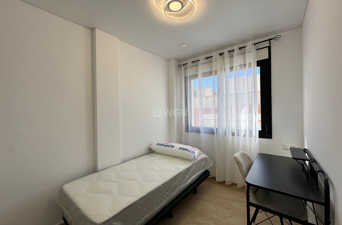 Resale - Apartment / flat - Torrevieja