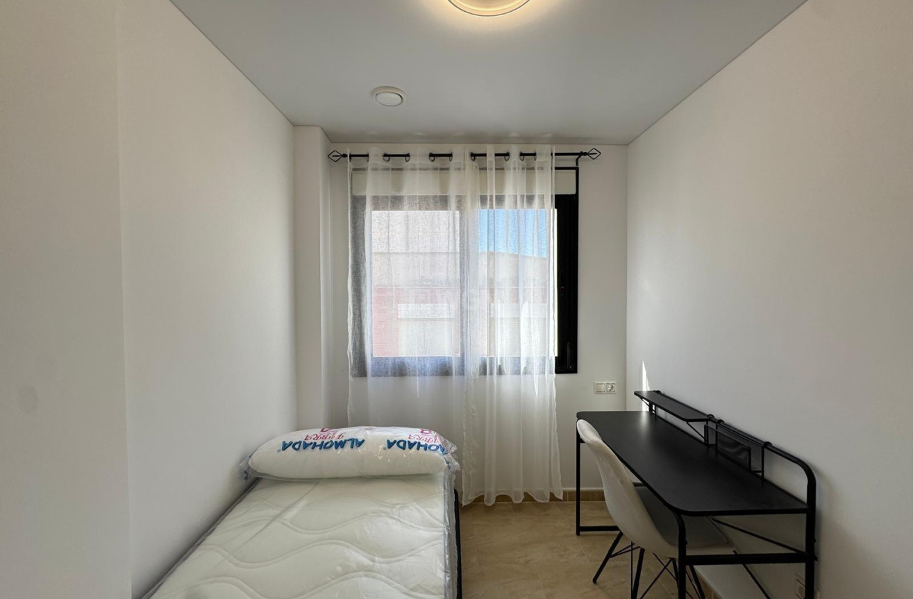 Resale - Apartment / flat - Torrevieja