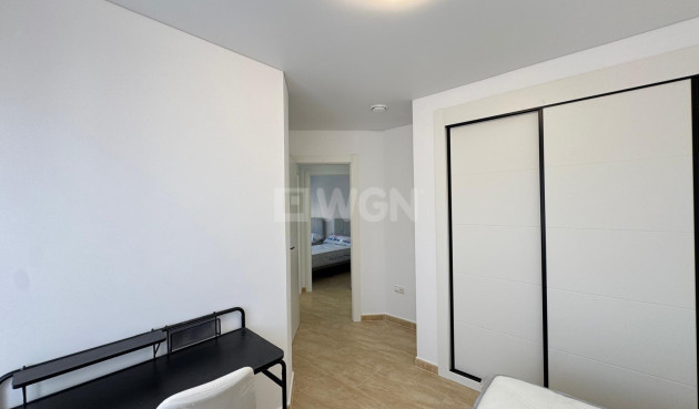 Resale - Apartment / flat - Torrevieja