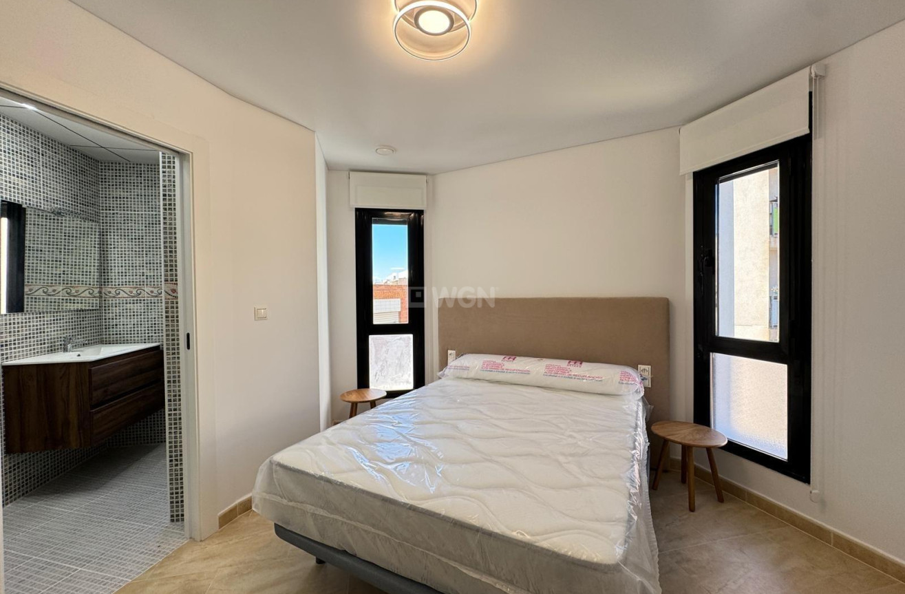 Resale - Apartment / flat - Torrevieja