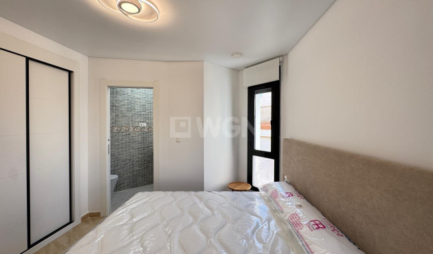Resale - Apartment / flat - Torrevieja