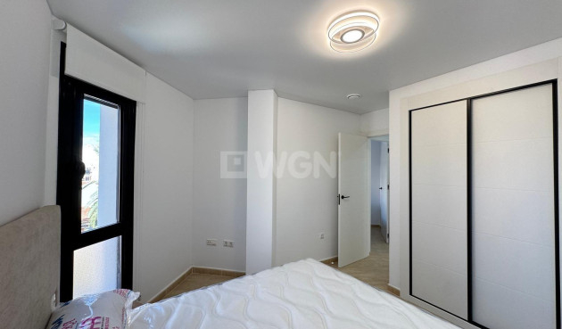 Resale - Apartment / flat - Torrevieja