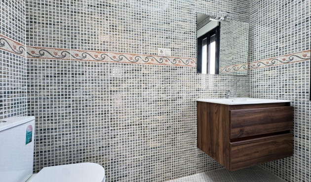 Resale - Apartment / flat - Torrevieja