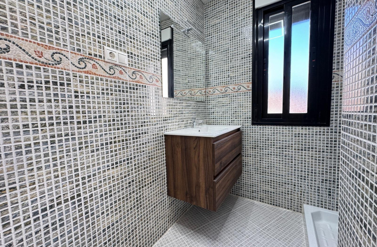 Resale - Apartment / flat - Torrevieja