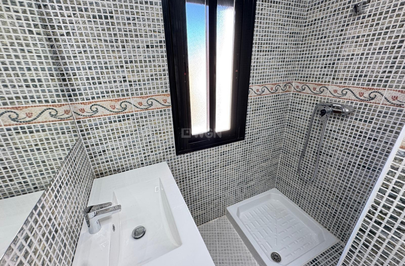 Resale - Apartment / flat - Torrevieja