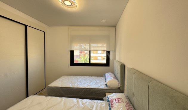 Resale - Apartment / flat - Torrevieja