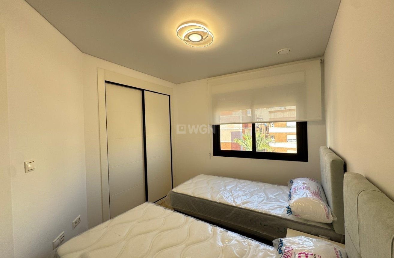 Resale - Apartment / flat - Torrevieja