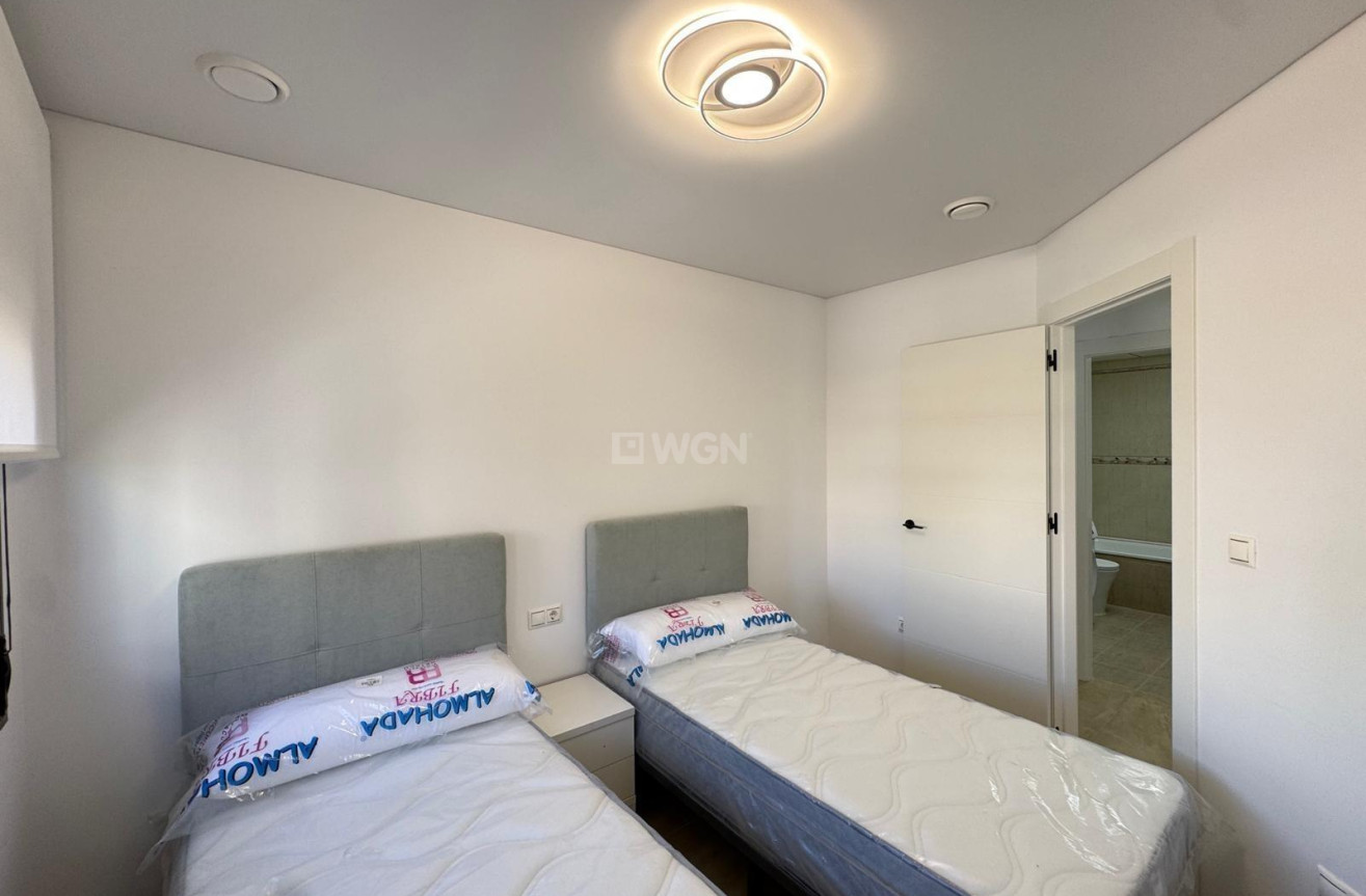 Resale - Apartment / flat - Torrevieja