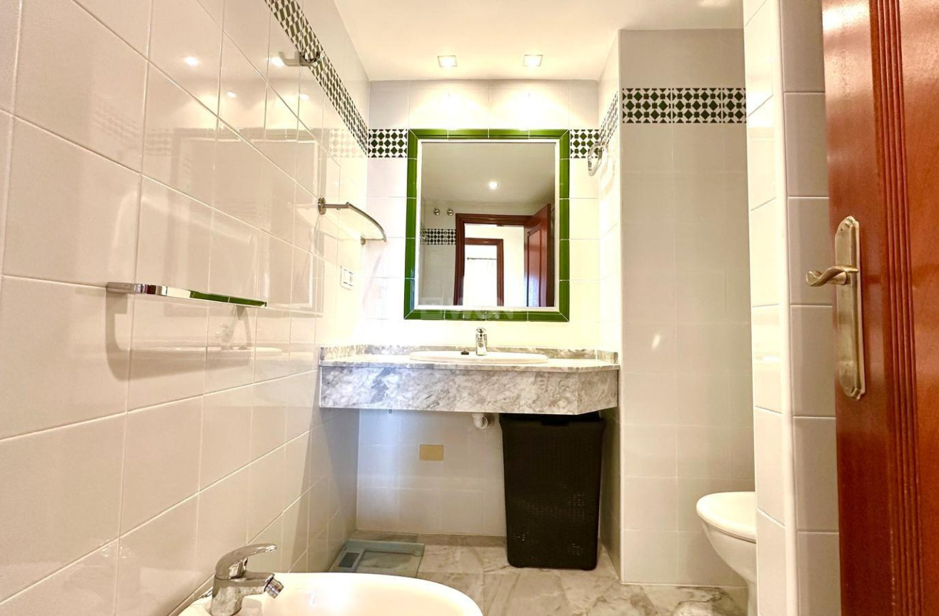 Wiederverkauf - Wohnung - Torrevieja - Los Frutales