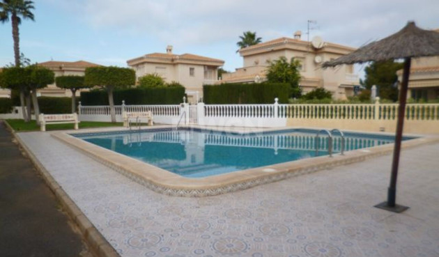 Reventa - Villa - Playa Flamenca - Costa Blanca