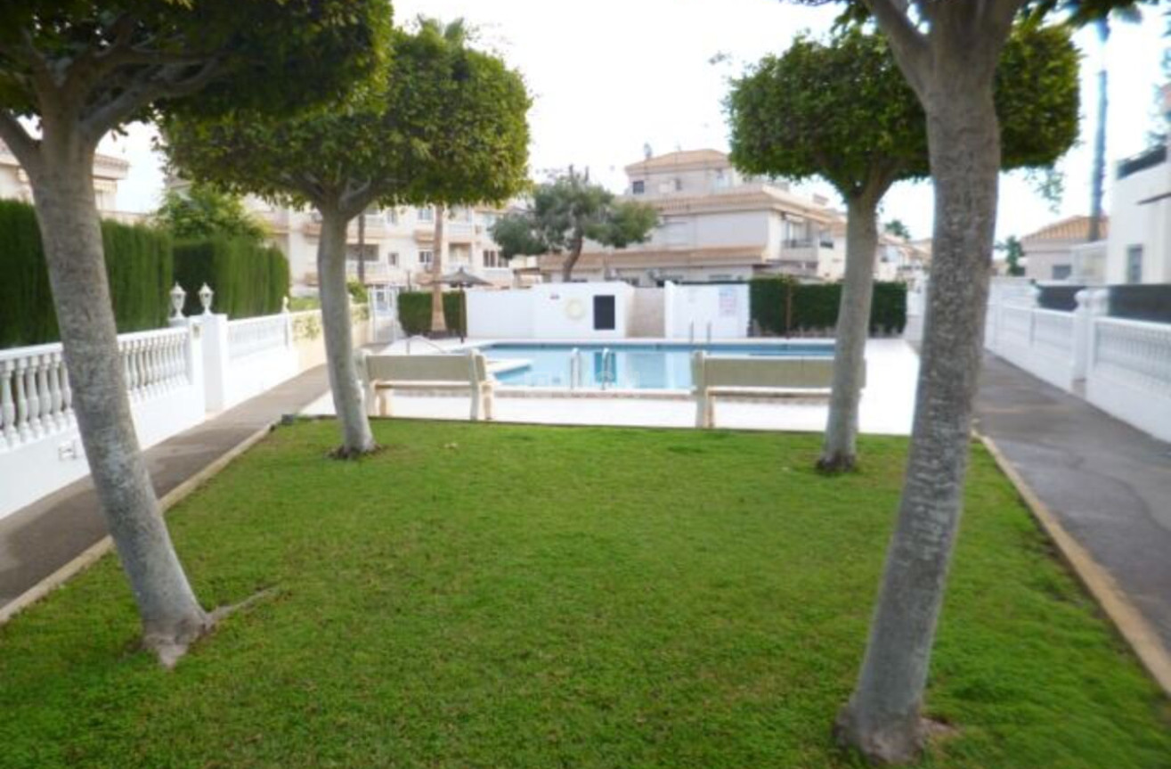 Reventa - Villa - Playa Flamenca - Costa Blanca