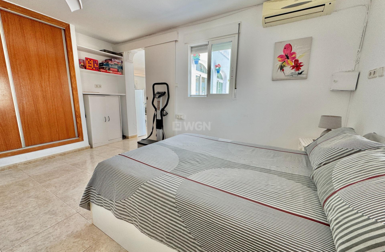 Resale - Villa - Dolores - Comunidad Valenciana