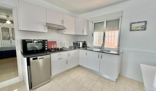 Resale - Villa - Dolores - Comunidad Valenciana